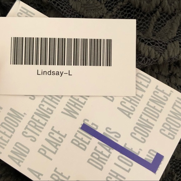 Lularoe Lindsay (L) | NWT - Picture 5 of 5